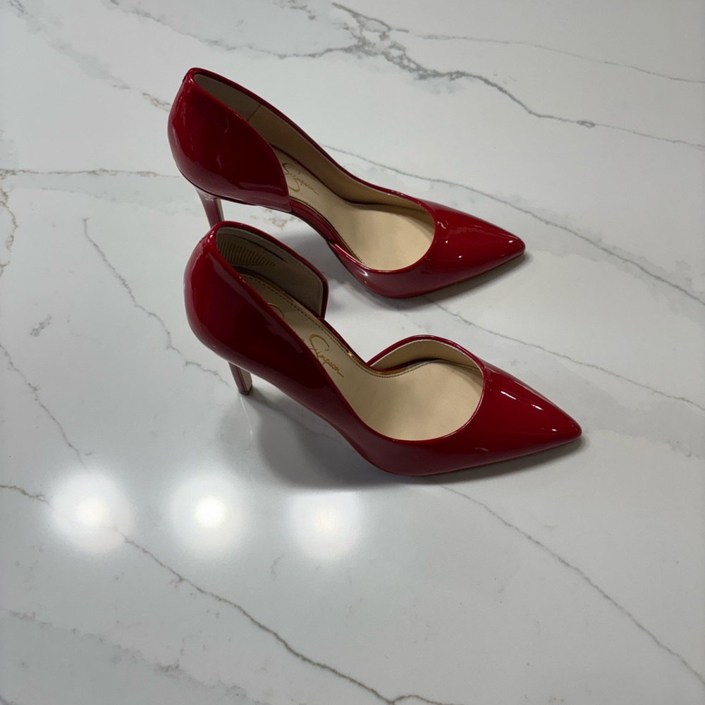 Jessica Simpson open side Bold Red Heels. BEAUTIFUL heels. - Picture 5 of 11